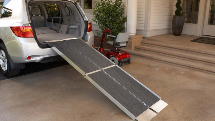 Suitcase TriFold Ramp