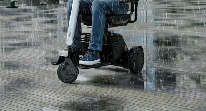 WHILL Model R - 3 Wheel Scooter - Image 3