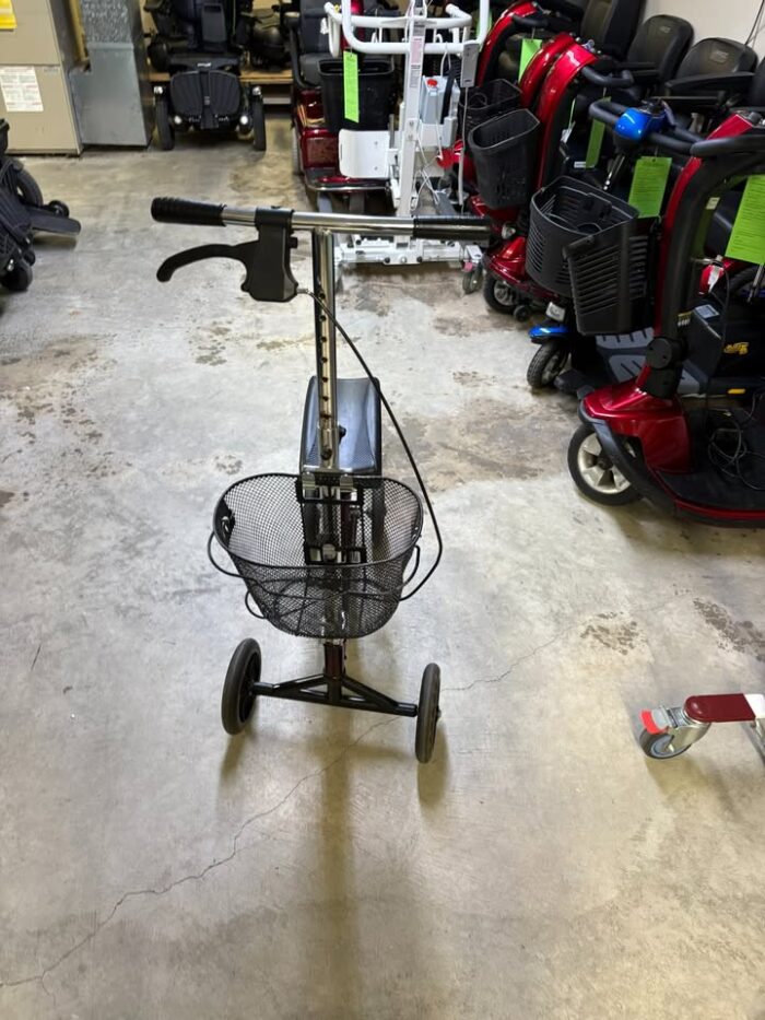 Used - 4 Wheel Knee Scooter - Image 4